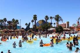Top 3 Water Parks in Fresno to Visit this Summer